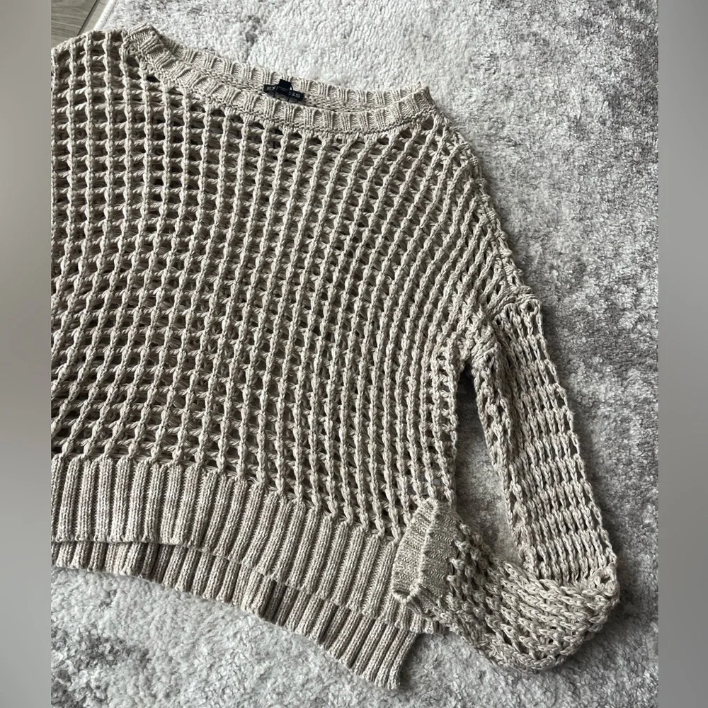 EXPRESS | Tan Open Knit Crochet Long Sleeve
Sweater - Picture 3 of 9